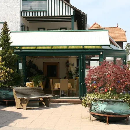 Hotel-restaurant-cafe Ehrich 3* Schömberg