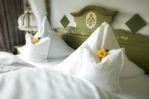 酒店 Hotel-restaurant-cafe Ehrich Schömberg